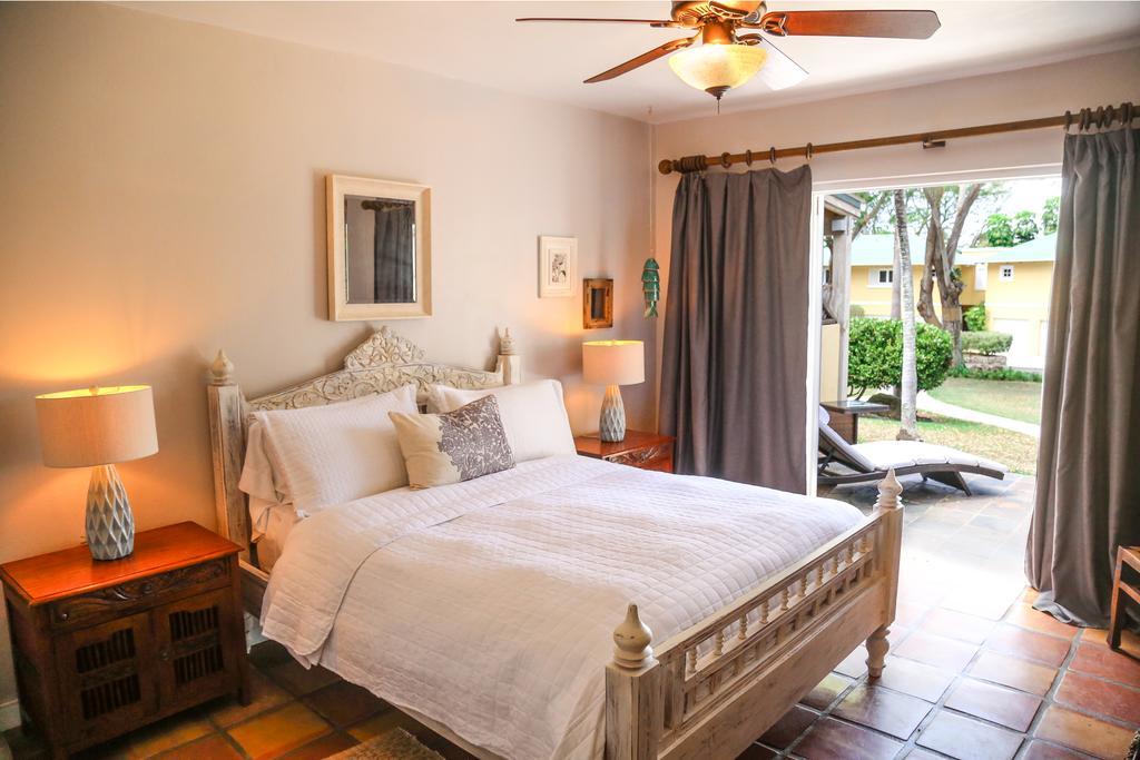 Villa Montana Beach Resort Ісабела Екстер'єр фото